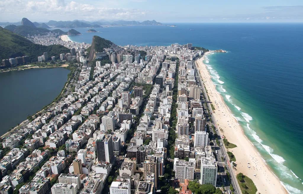 Apartamentos na Planta Rua General Rabelo Gávea