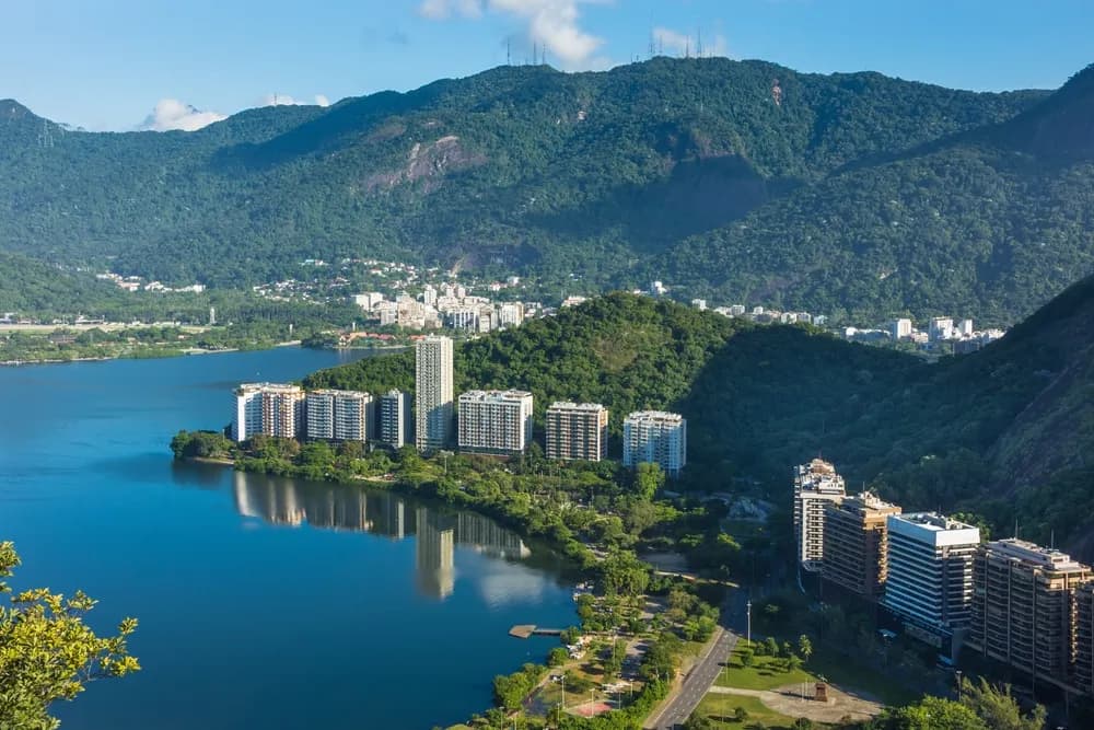 Apartamentos na Planta Professor Abelardo Lobo Lagoa