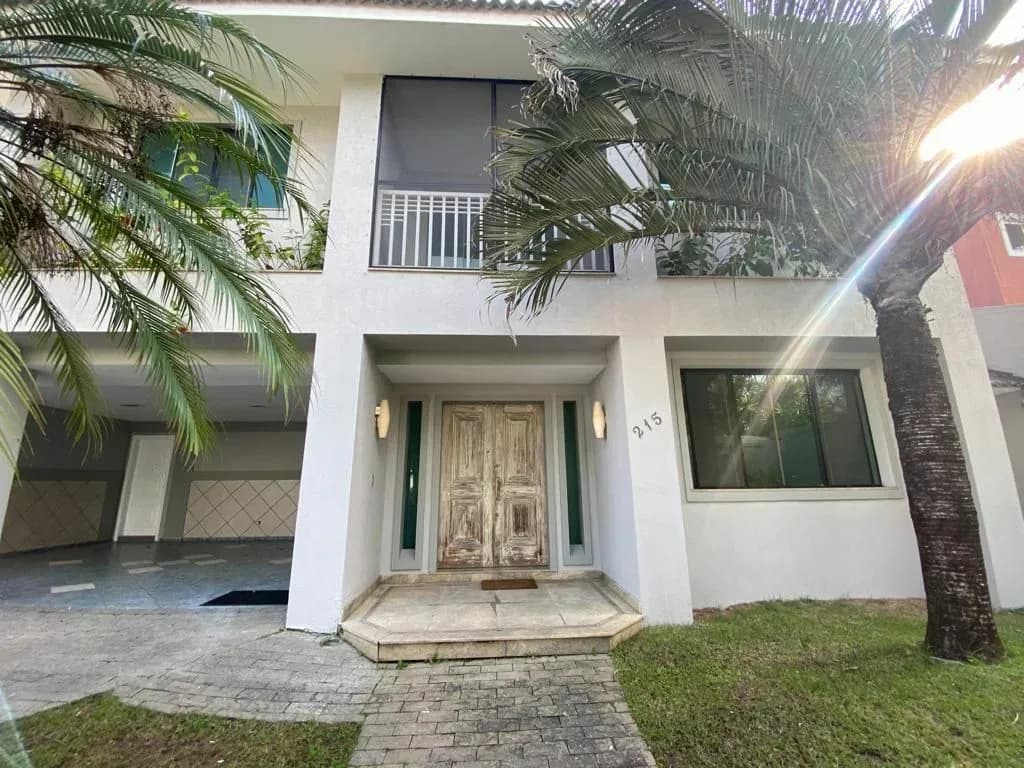 Casa no Crystal Lake 4 Quartos 678m2 – Rua Djalma Ribeiro Barra da Tijuca — pronto para morar no Crystal Lake
