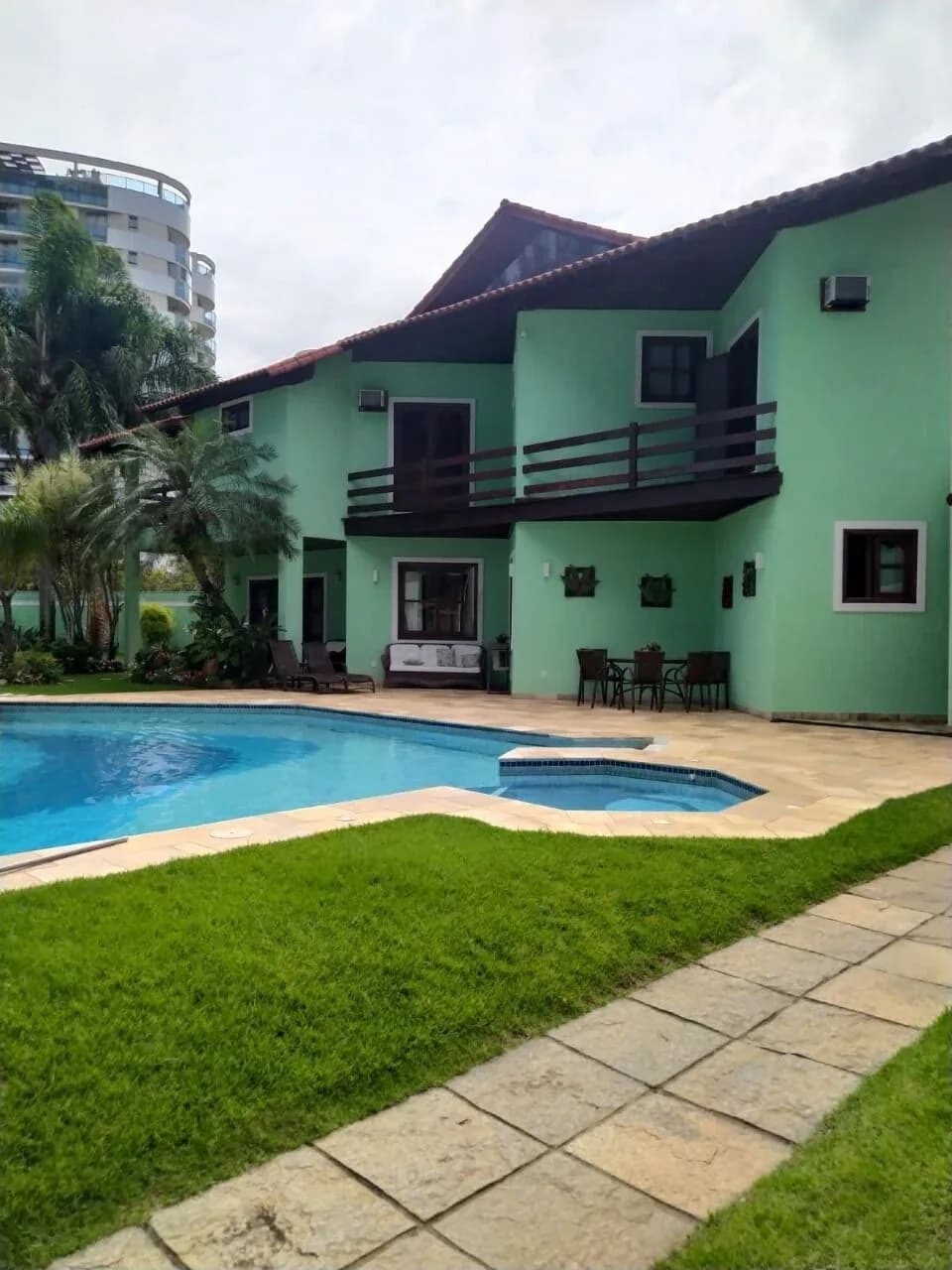 Casa no Condomínio San Diego 4 Quartos 450m2 – Av. Jurandir Pires Barra da Tijuca — pronto para morar no San Diego